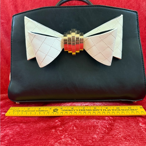 Betsey Johnson Handbags - Betsy Johnson Satchel